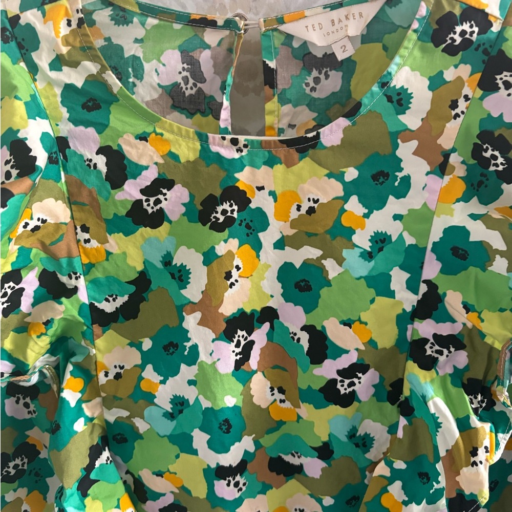 Ted Baker Gigie Printed Frill Shoulder Top in Size 2 - Picture 5 of 9